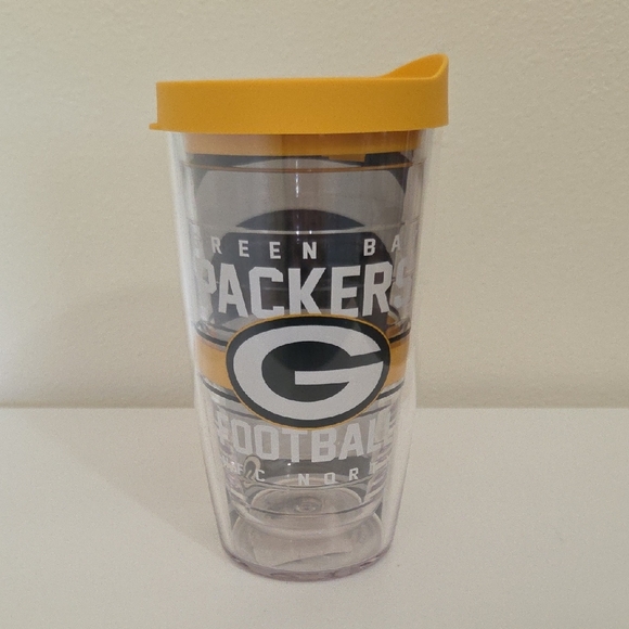 *NWT* Green Bay Packers 16oz Tervis Tumbler Cup with Yellow Slider Lid - Picture 1 of 4